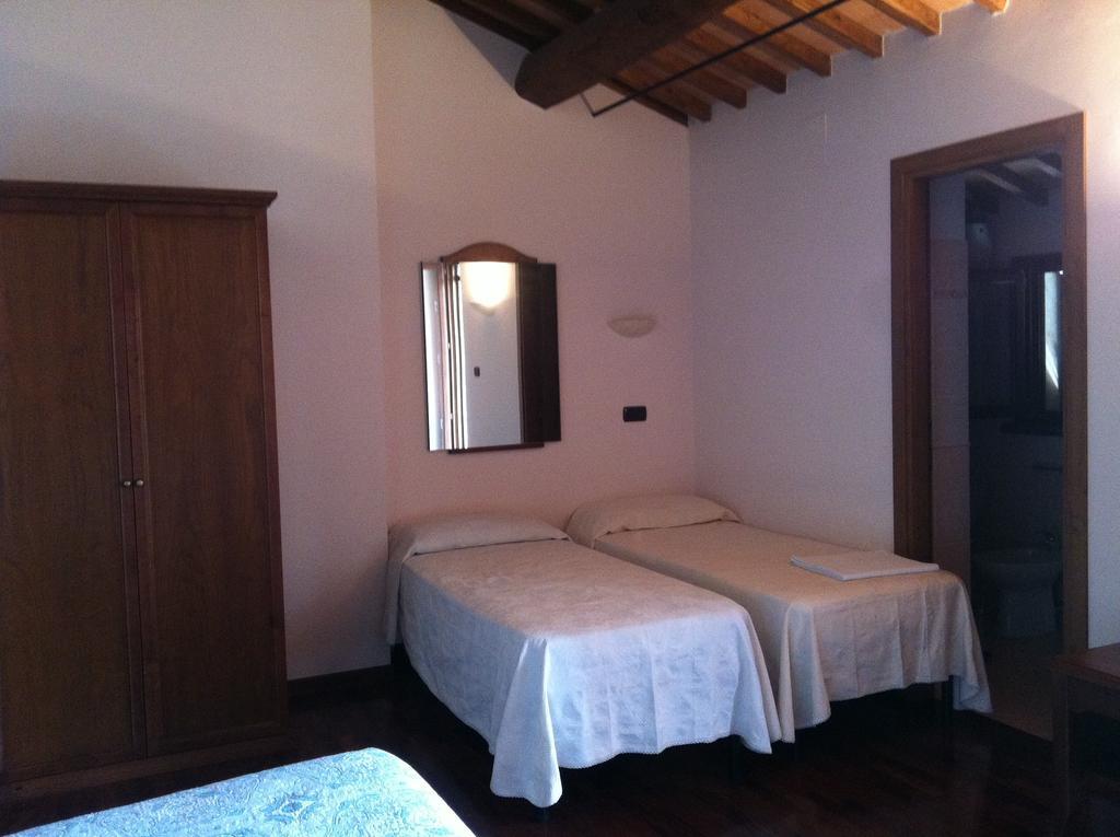 Agriturismo La Cantina Ασκόλι Πιτσένο Δωμάτιο φωτογραφία